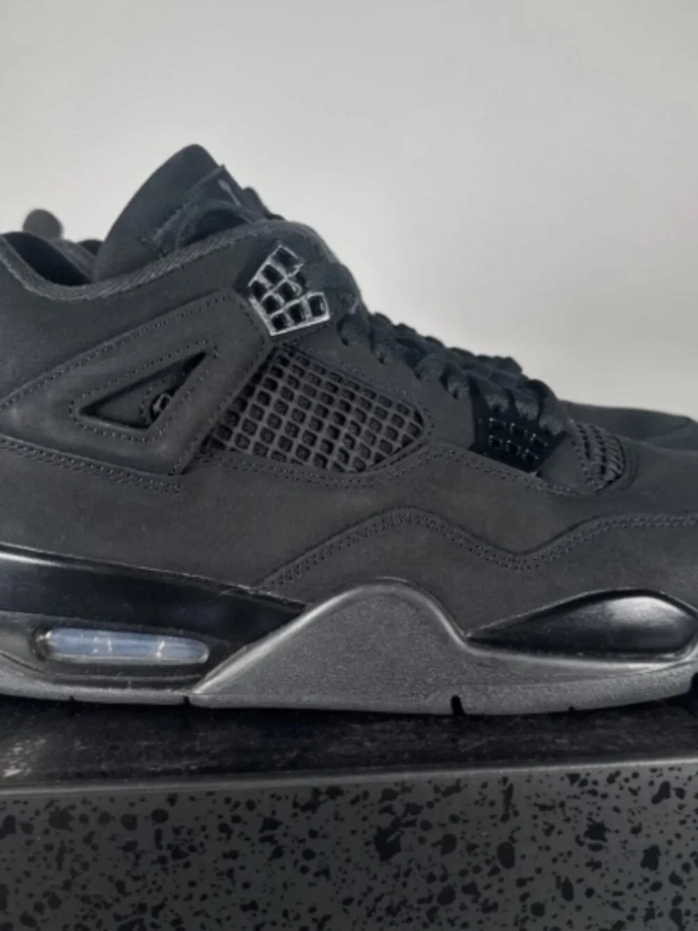 Air Jordan 4 Retro 2025 Black Cat